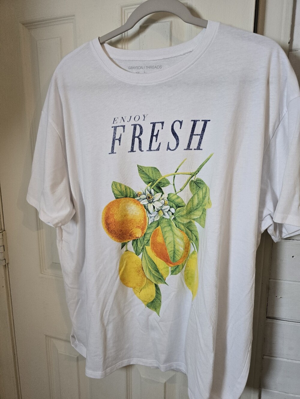 Grayson Threads Men’s White 'Enjoy Fresh' Fruit Graphic Tee